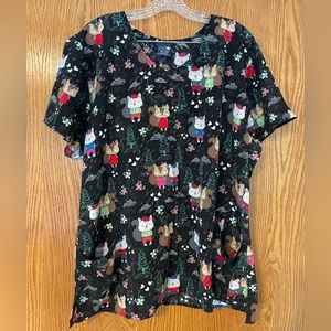 Zoe + Chloe squirrels scrub top size 2XL